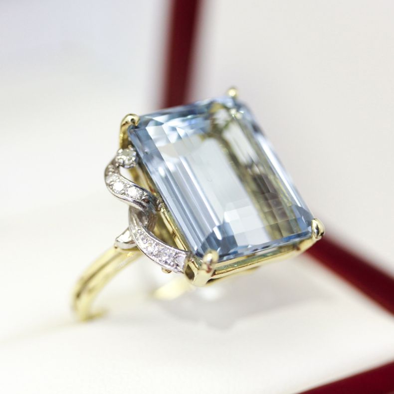Art Deco Vintage Ring