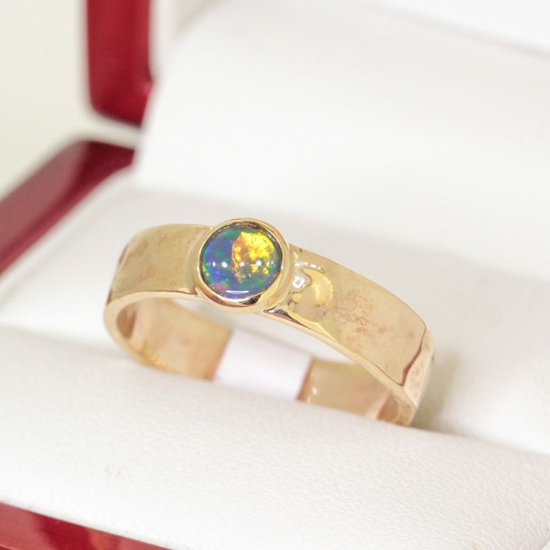 Lightning Ridge Black Opal Solitaire Ring in 14kt Gold | Burton's –  Burton's Gems and Opals