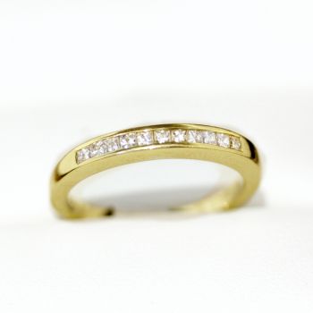 vintage Princess cut Diamond engagement ring