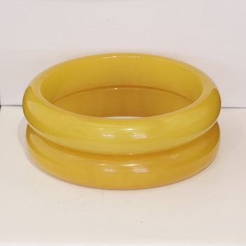Vintage Art Deco marbled butterscotch Bakelite bangle.  Great as a pair!