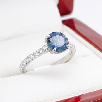 Blue London Topaz Ring, Diamond Setting, Estate Age Diamond Ring, Estate Jewellery, Vintage Jewellery, Antique Jewellery, Sapphire Diamond Ring, Topaz Diamond Ring, 