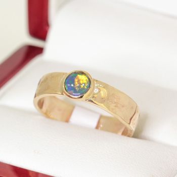 Yellow Gold Opal Ring, Fully Restored Wedding Band with New Opal, Sydney Vintage Jewellery, Mens Vintage Jewellery, Unisex Vintage Jewellery, Bezel Set Ring, Antique Gold Band, Vintage Opal Rings, Mens Vintage Rings, 