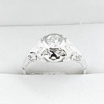 Same sex wedding rings, Sydney Vintage Jewellery, Gay marriage, Lesbian engagement ring, Vintage Filigree Diamond and Sapphire Ring in 18ct White Gold, Art Deco Jewellery in Sydney