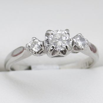 Vintage Engagement Ring, 3 Diamond Ring, Vintage White Gold Three Stone Diamond Ring, Past ,Present, Future, Vintage Jewellery, Antique Jewellery, Vintage White Gold Ring, 