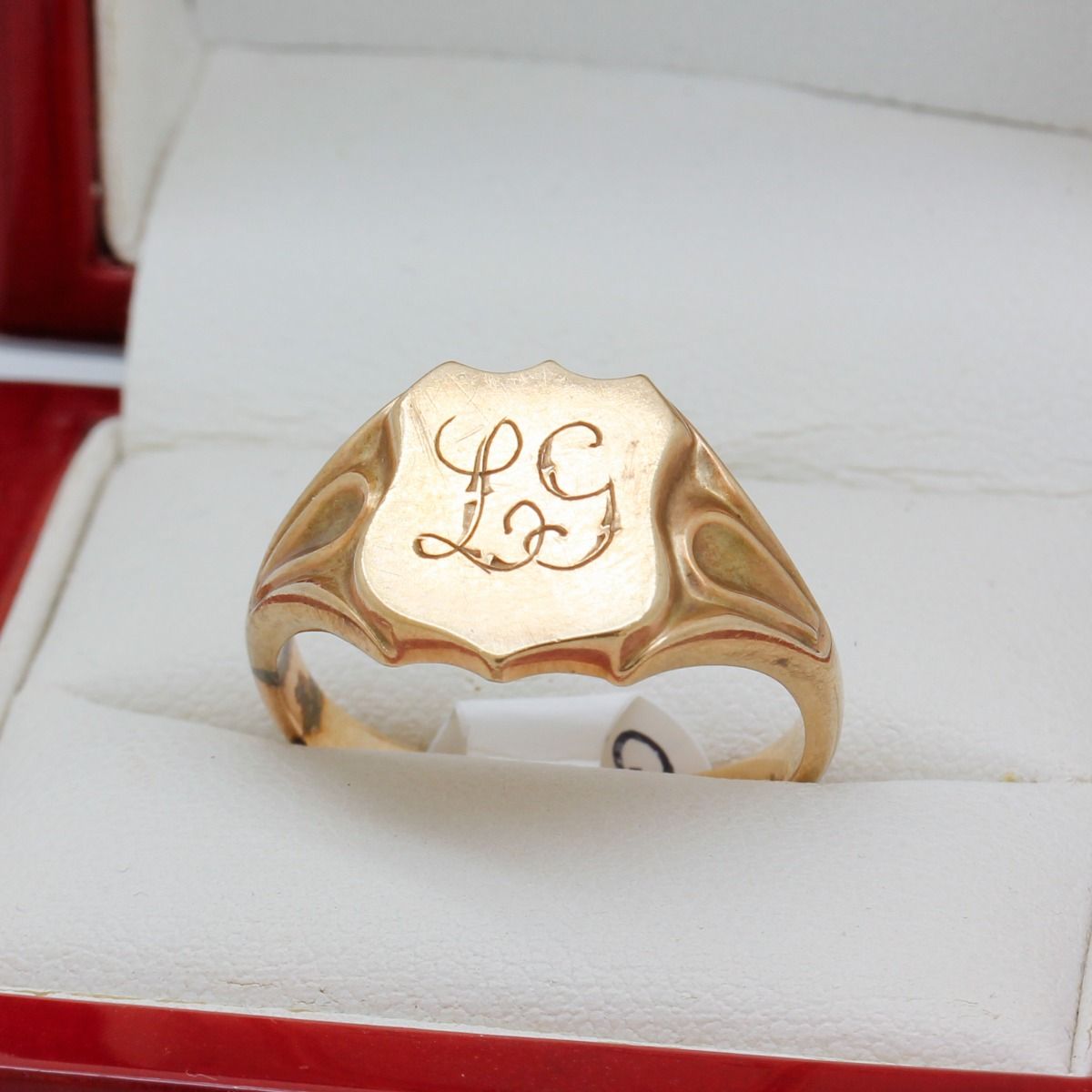 Australian Vintage Gold Mens Signet Ring