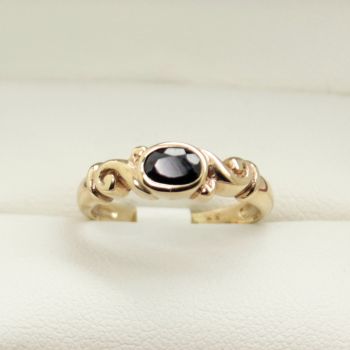 Sapphire Engagement Ring, Same Sex Wedding Jewellery, Antique Jewellery Sydney, Vintage Engagement Ring, Art Deco Sapphire Ring, Yellow Gold Engagement Ring, Estate Jewellery Sydney, Antique Sapphire Engagement Ring, Sydney Vintage and Antique Jewellery, 