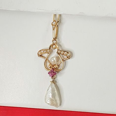 Handmade Vintage C1940'S late Deco Pearl pendant with Abstract Pearl drop in Yellow Gold, beautiful