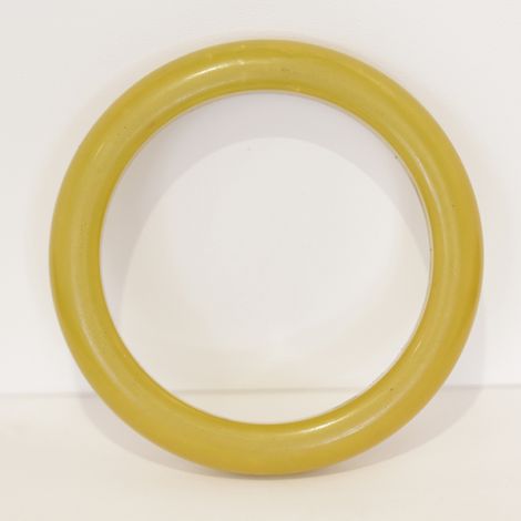 Vintage Deco round edged Bakelite bangle, in marbled greenish yellow.