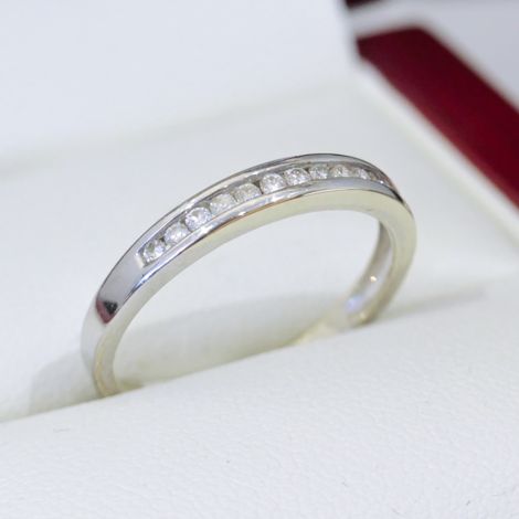 diamond wedding rings