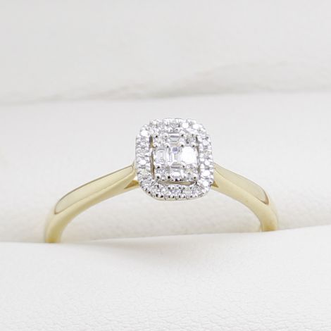 Halo Diamond Ring, Sydney Jewellery, Sydney Vintage Jewellery, Sydney Custom Jewellery, Bespoke Jewellery, Diamond Cluster Engagement Ring,