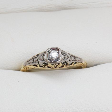 Antique Small Diamond Ring