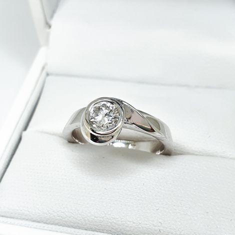 White Gold Engagement Ring Sydney
