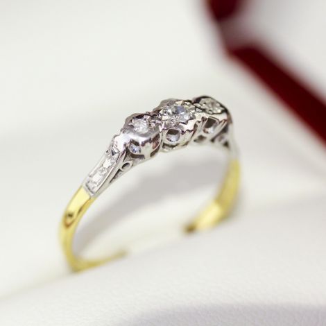 vintage engagement rings Australia