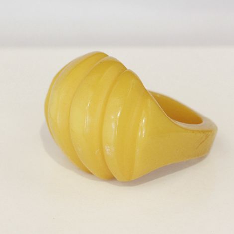 Vintage Butterscotch deeply carved Bakelite ring.  Art Deco Era ring.