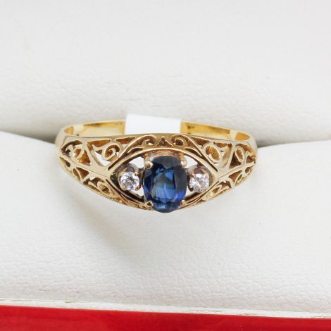 Vintage Sapphire & Diamond set Yellow Gold, Filigree Engagement Ring
