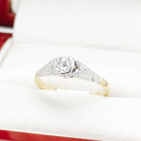 Vintage Diamond Engagement Ring, Art Deco Diamond Engagement Ring, Vintage Jewellery Sydney, Sydney Antique Jewellery, Australia Vintage Jewellery, Antique Diamond Engagement Ring, 