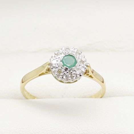 Vintage Emerald Ring, Vintage Emerald Diamond Ring, Vintage Jewellery, Sydney Vintage Jewellery, Vintage Emerald Jewellery, Antique Jewellery, 1960s Ring, Vintage Diamond Ring, 