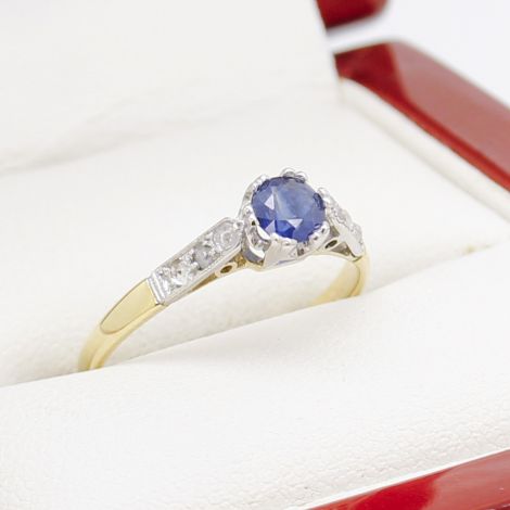 Sapphire Art deco Rings, Art deco Rings, art deco engagement rings, art deco Diamond ring, art deco engagement ring, vintage engagement rings australia, antique wedding rings, antique wedding rings Sydney, antique wedding rings Australia, antique jeweller
