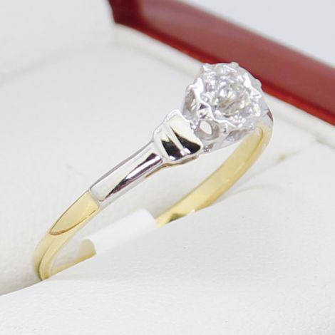Vintage Jewellery Sydney, Two Tone Engagement Ring, Platinum Shoulders, Sydney Vintage Jewellery, Vintage Diamond Ring, Art Deco Diamond Ring, Vintage Engagement Rings, Art Deco Engagement Rings, Art Deco Jewellery Sydney, 