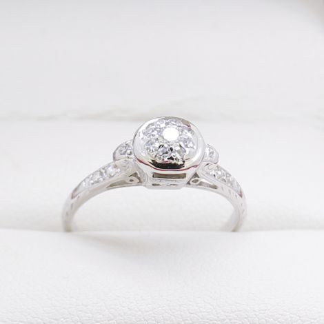 Platinum Art Deco Diamond Engagement Ring, Vintage Cluster Diamond,
Art Deco Engagement Ring, Vintage Engagement Ring, Vintage Engagement Rings, Antique Engagement Ring, Antique Engagement Rings, Sydney Vintage Jewellery, Sydney Antique Jewellery,