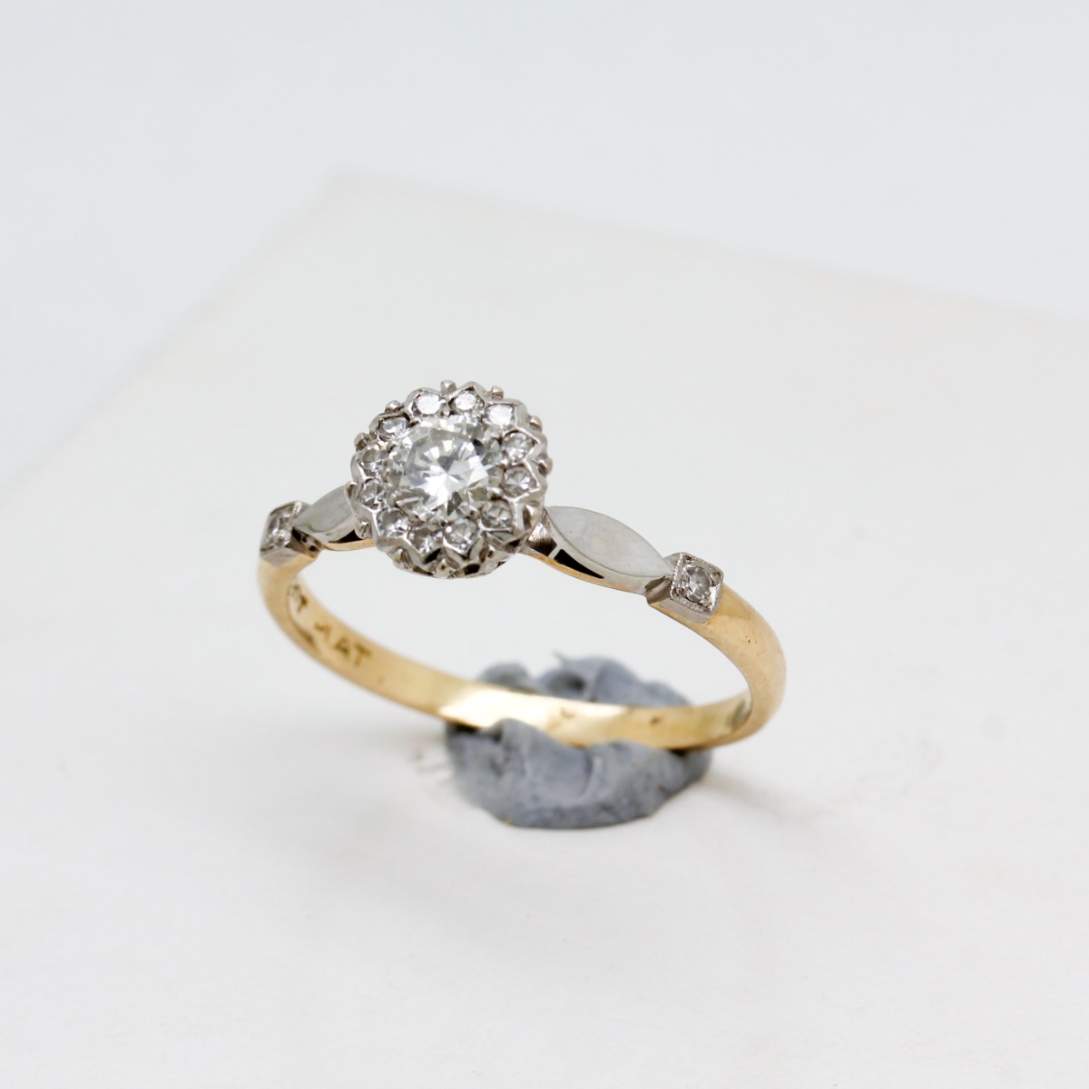 Vintage Diamonds Rings
